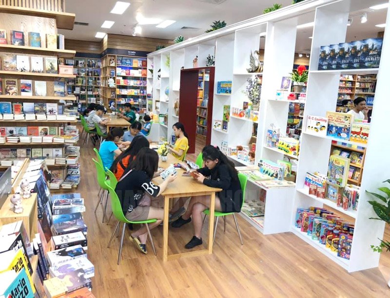 Chi tiết về nhà sách Phú Nhuận